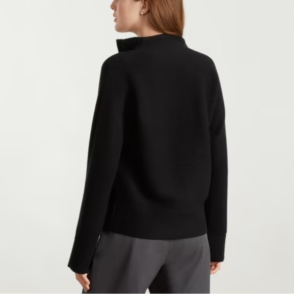 Everlane lace up smock sweater black - Picture 3 of 7